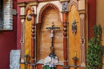 Albergue San Saturnino