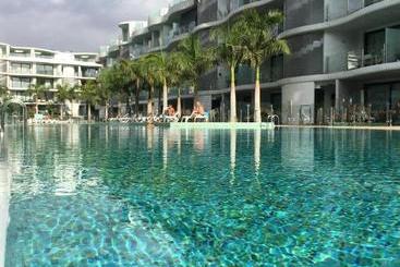 Aqua Luxury Suites Los Cristianos