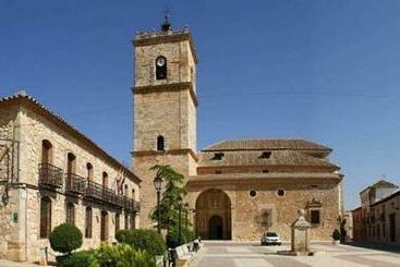 Casa De La Torre Hospederia