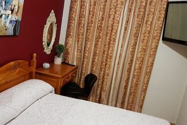 Hostal Plaza