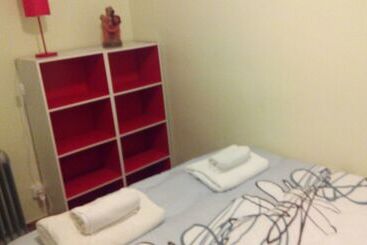 ツーリストアパートメント Apartamentos Llavaneras