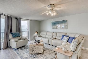 Phoenix East Ii 2031 By Meyer Vacation Rentals