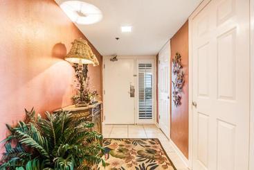 Phoenix East Ii 2031 By Meyer Vacation Rentals