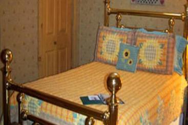 تختخواب و صبحانه The Inn At Narrows Creek