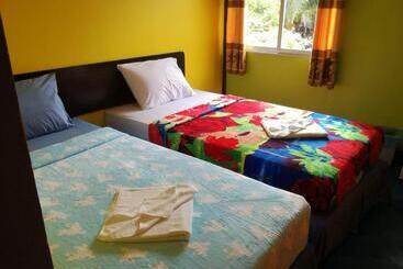 هتل Rc Guest House
