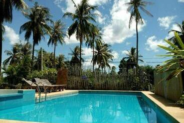هتل Atpran Resort