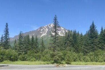 فندق Twin Peaks Lodge And Rv Park