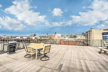 דירה Seaport Signal Building By Vacasa