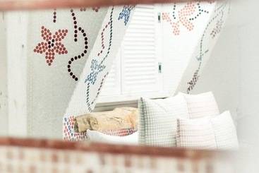 تختخواب و صبحانه Fanlin House