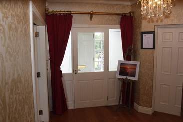 تختخواب و صبحانه Roe Valley Manor And Estate