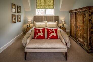 هتل Dunton Town House