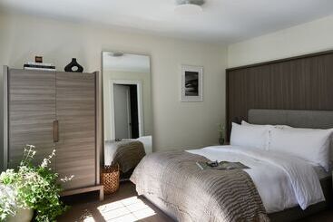 فندق فئة نجمة واحدة The Roundtree, Amagansett