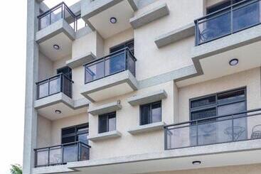 تختخواب و صبحانه Tung Shiang Homestay