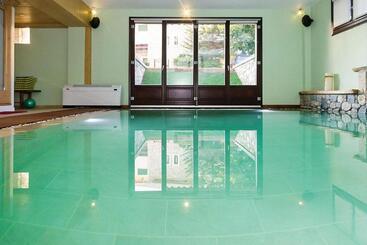 מלון דירות Alpine Aria