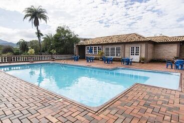 בית מלון כפרי Pousada Serra Do Ouro