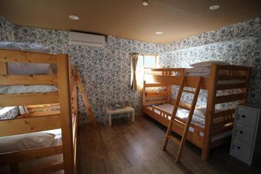 هاستل Guesthouse Kobe Sannomiya