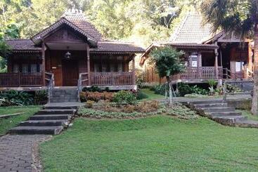 צימר Green Valley Resort Bandungan