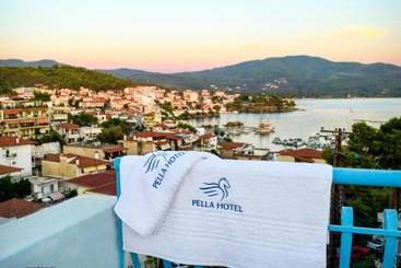 Pella Hotel   New