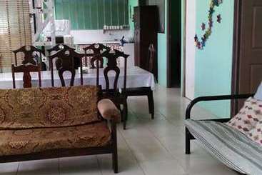 هاستل Blue Morfo  House