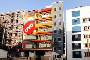 酒店 Deepansh Plaza By Oyo Rooms