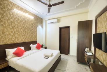 هتل Pulse Inn Near Railway Station Jaipur