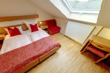 Hotel & Restaurant Zur Windmühle