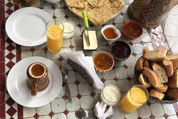 Auberge Armed Toubkal Trek  Hostel