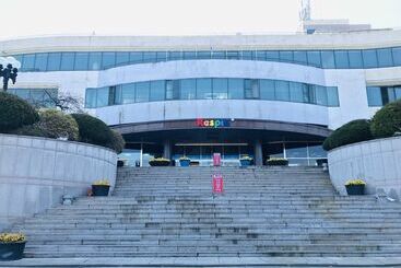 פנסיון Dongseoul Respia