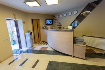 پانسیون Guest House Atlas