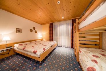 هتل Alpbach