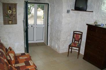 هتل روستایی Agriturismo I Trulli Di Zio Dino