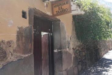 Hospedaje El Tambo B&b