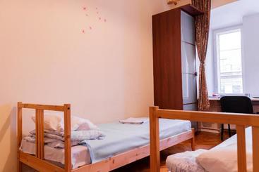 هاستل Cozy Place At The Admiralty
