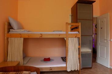 هاستل Cozy Place At The Admiralty