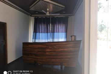 هتل Esha Beach Resort