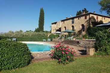 بيت ريفى Podere Il Caggio