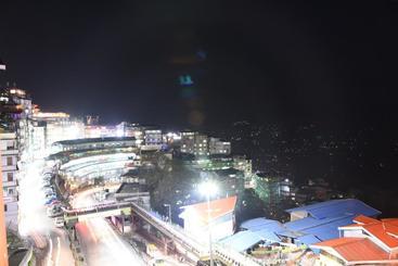 هتل Treebo Orchid