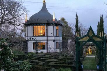 Apartamentos turísticos Montacute Pavilion And Gardens