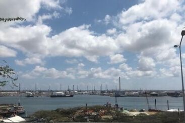 هتل Willemstad Resort