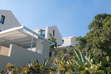 آپارتمانهای توریستها Omega Villas Complex