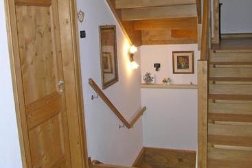 هتل B&b Meublè Giustina