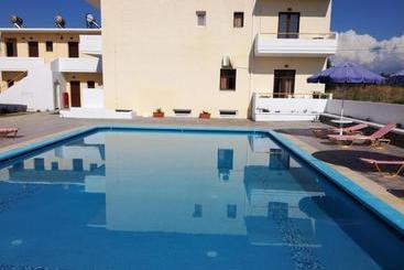 Karmi Apartments