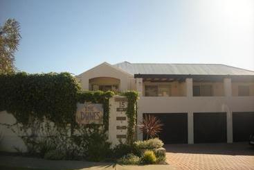 Apartamentos turísticos Dunes Scarborough Beach