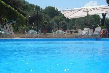 آپارتمان Residence Domus Cilento