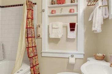 هتل The Australian Walkabout Inn Bed & Breakfast