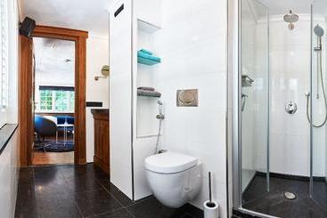 Bed and Breakfast Guesthouse Villa Emmen