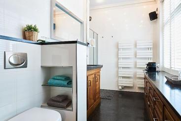 Bed and Breakfast Guesthouse Villa Emmen