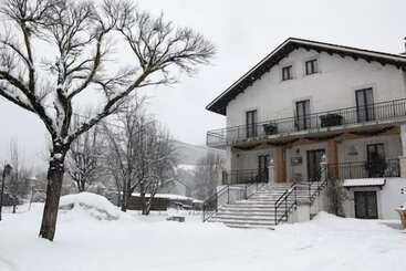 فندق Albergo Della Corte