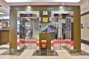 Al Yamamah Palace Suites Yanbu By Oyo Rooms