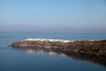 هتل Whitedeck Santorini
